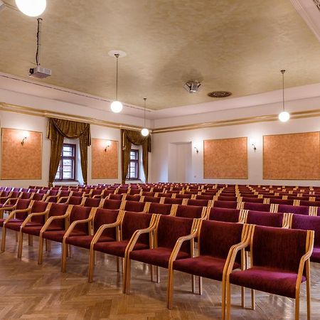 Hradec Králové Nove Adalbertinum מראה חיצוני תמונה